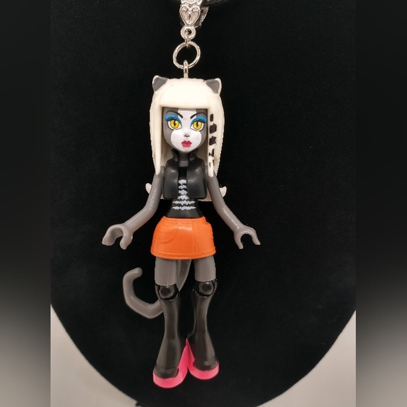Meowlody Monster High Necklace Long Black Silver OOAK Handmade Mega Blok Werecat - Picture 2 of 11